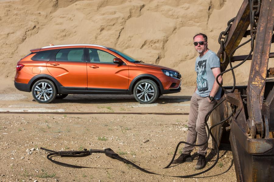  Lada Vesta SW Cross 2017 года  (фото 5 из 48)